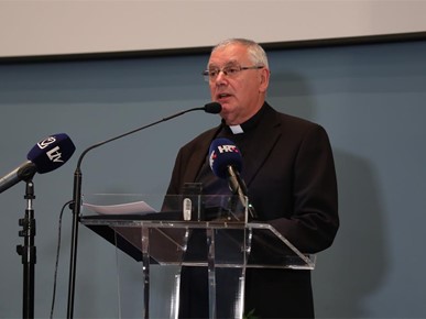 /A/2025/6/A/250603 predstavljanje knjige (10).JPG