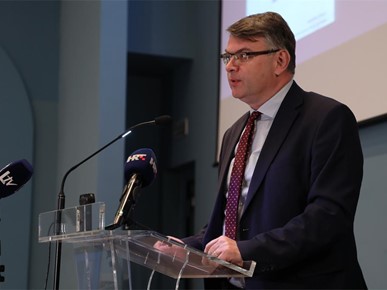 /A/2025/6/A/250603 predstavljanje knjige (12).JPG