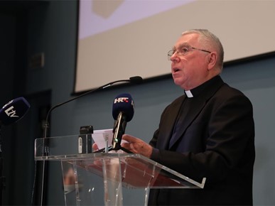 /A/2025/6/A/250603 predstavljanje knjige (15).JPG