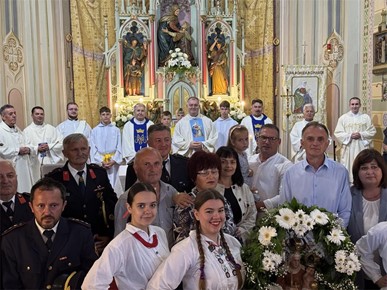 /A/2025/6/A/Svečano proslavljena župna svetkovina u Mahičnu (3).jpg