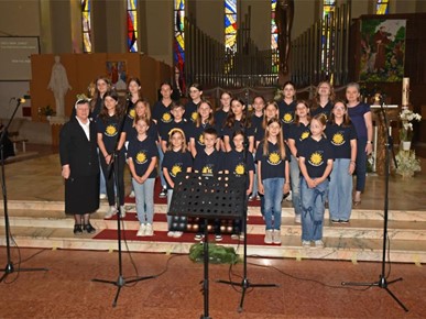 /A/2025/6/B/​Održana Zlatna harfa u Zagrebu (2).jpg