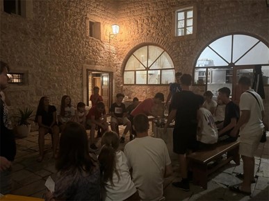 /A/2025/6/C/13 (1).jpg