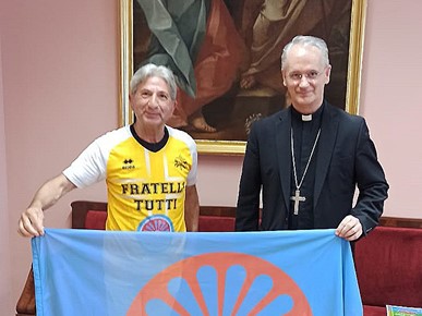 /A/2025/6/C/250620 Nadbiskup Kutleša i Toti Dedić.jpeg