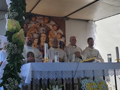 /A/2025/6/D/U Svetoj Mariji pod Okićem proslavljena zlatna misa (3).jpg