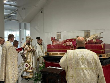 /A/2025/7/A/​Grkokatolička liturgija na blagdan sv. Ćirila i Metoda u Bogoslužnom prostoru bl. Alojzija Stepinca na Kaptolu (2).jpg