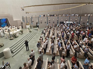 /A/2025/7/B/Mlada misa don Frane Bešlića u Sesvetskoj Sopnici (5).jpg