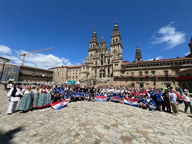 /A/2025/7/C/U Santiago de Composteli obilježeno više od 800 godina hrvatske Camino baštine (4).jpg