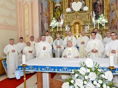 /A/2025/8/A/Proslavljena zlatna misa preč. Đure Saboleka u Vukovini (6).jpg