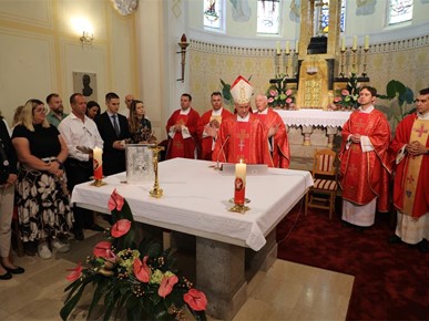 /A/2025/8/Dodjela kanonskih mandata vjeroučiteljima/250830 Krašić_kanonski mandati (47).JPG