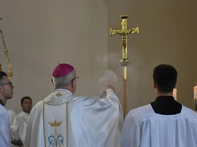 /A/2025/9/A/Biskup Gorski predvodio misu sa zazivom Duha Svetoga za učenike i djelatnike NKG-a (5).jpg