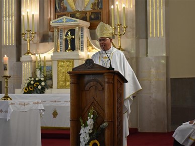 /A/2025/9/A/Biskup Gorski predvodio misu sa zazivom Duha Svetoga za učenike i djelatnike NKG-a (6).jpg