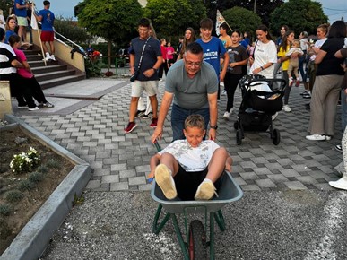 /A/2025/9/A/Održan ljetni oratorij u Župi Krista Kralja u Domaslovcu (7).jpg