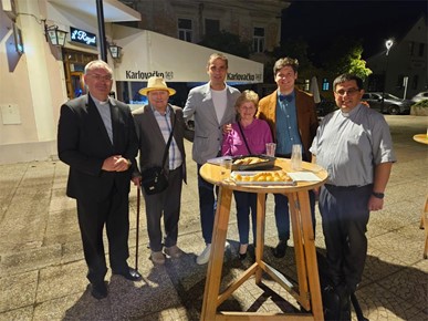 /A/2025/9/B/250909-SvKrizPjesmeSente (3).jpg