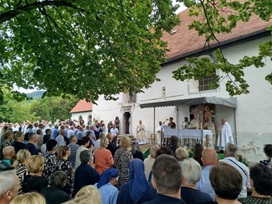 /A/2025/9/B/Proštenje Sveta Marija pod Okićem (1).jpg