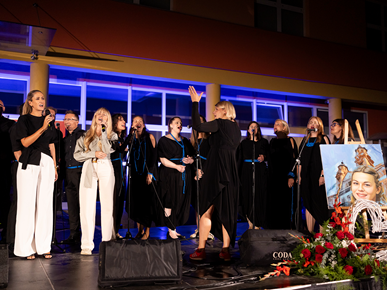 /A/2025/9/B/Večer slavljenja u spomen na Anamariju Carević na Jordanovcu (5).png