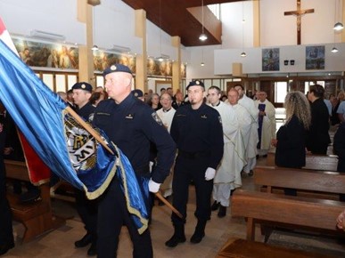 /A/2025/9/D/250926-MupKuhtic (1).jpg