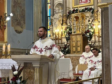 /A/2025/9/MARIJA BISTRICA/Misa - mladi/Hodočašće mladih Zagrebačke nadbiskupije u Mariju Bistricu (11).jpeg