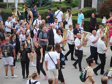 /A/2025/9/MARIJA BISTRICA/Ulazna procesija (subota)/Ulazna procesija 13-09-25 (6).JPG
