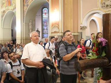 /A/2025/9/MARIJA BISTRICA/Ulazna procesija (subota)/Ulazna procesija 13-09-25 (9).JPG