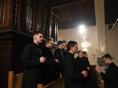 /A/2026/1/A/Mons. Kovač predvodio euharistijsko slavlje u Nadbiskupskom bogoslovnom sjemeništu (6).jpg