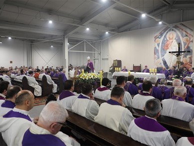 /A/2026/1/Ispraćaj mons Josipa Oslića/260115 misa zadušnica_mons. Oslić (14).JPG