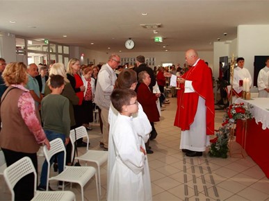 /A/2026/10/A/Proslavljena župna svetkovina bl. Alojzija Stepinca na Trnjanskoj Savici (4).jpg