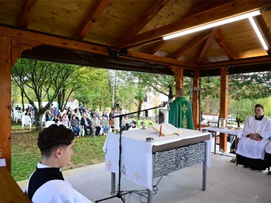/A/2026/10/D/Održane godišnje duhovne vježbe sjemeništaraca RH i BiH u Novigradu na Dobri (11).JPG
