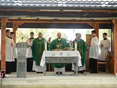 /A/2026/10/D/Održane godišnje duhovne vježbe sjemeništaraca RH i BiH u Novigradu na Dobri (12).JPG