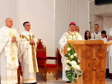 /A/2026/10/D/​Župa sv. Barbare u Velikoj Mlaki proslavila 50 godina postojanja i 10 godina od početka gradnje crkve Presvetog Srca Isusova (18).jpeg