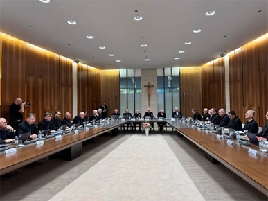 /A/2026/10/F/Počelo 73. redovito plenarno zasjedanje Sabora HBK-a (3).jpg
