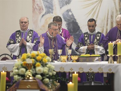 /A/2026/10/F/Slavljena misa zadušnica i sprovodni obredi za preminulog mons. Lovru Cindorija (27).JPG