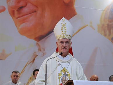 /A/2026/10/G/261022 Nadbiskup Kutleša predvodio misno slavlje svetkovine sv. Ivana Pavla II. u Jelkovcu (9).JPG