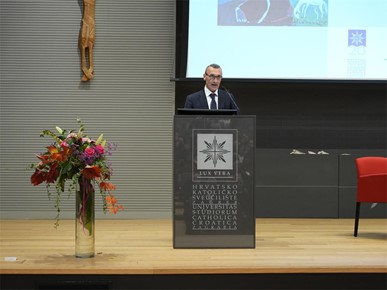 /A/2026/10/H/Na HKS-u obilježena 800. obljetnica smrti svetoga Franje Asiškoga (7).jpg