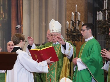 /A/2026/2/A/260201 Biskup Razum predvodio misno slavlje na Dan života (54).JPG