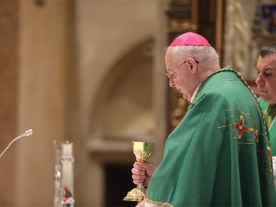 /A/2026/2/B/260208 Biskup Razum predvodio misno slavlje na Dan braka (17).JPG