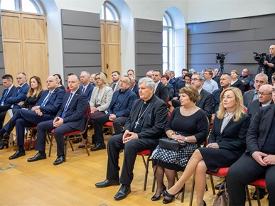 /A/2026/2/B/Nadbiskup Kutleša na molitvenom doručku u Sisku (7).jpg