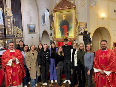 /A/2026/2/B/Vlč. Anđelo Maly predvodio misno slavlje trećega dana devetnice bl. Alojziju Stepincu u Krašiću (1).jpeg