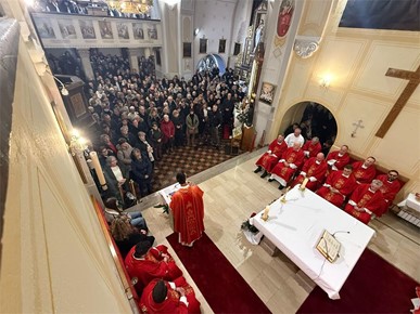 /A/2026/2/C/Don Ante Vrcić predvodio misno slavlje posljednjeg dana devetnice bl. Alojziju Stepincu u Krašiću (4).jpeg