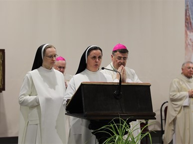 /A/2026/2/C/Zadnji dan trodnevnice uoči Stepinčeva predvodio biskup Šaško (12).JPG