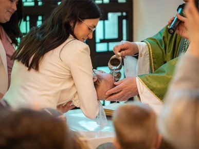 /A/2026/2/D/Biskup Gorski krstio peto dijete obitelji Prljević (4).jpg