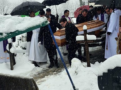 /A/2026/2/D/Misa zadušnica i sprovodni obredi za vlč. Stjepana Lukeca (10).jpg