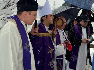 /A/2026/2/D/Misa zadušnica i sprovodni obredi za vlč. Stjepana Lukeca (11).jpg