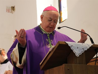 /A/2026/2/E/Biskup Razum predvodio misu zahvalnicu u rodnoj Župi sv. Martina biskupa (5).jpg