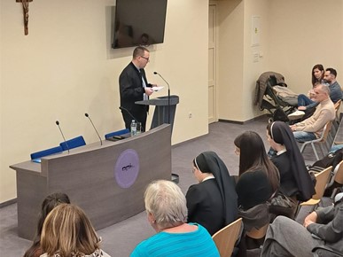 /A/2026/2/E/Održana korizmena duhovna obnova za roditelje i djelatnike katoličkih škola i vrtića (1).jpg