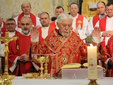 /A/2026/2/STEPINČEVO/Krašić/260210 Biskup Škvorčević predvodio misu na Stepinčevo u Krašiću (18).JPG