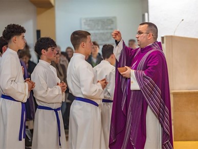 /A/2026/3/A/Rektor voćinske manje bazilike predvodio misno slavlje u Karlovcu (16).jpg