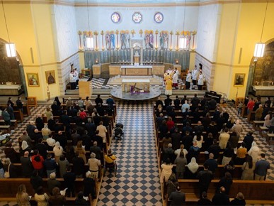 /A/2026/3/B/Nadbiskup Cordileone predvodio pontifikalnu misu (1).jpeg