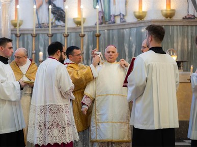 /A/2026/3/B/Nadbiskup Cordileone predvodio pontifikalnu misu (6).jpg