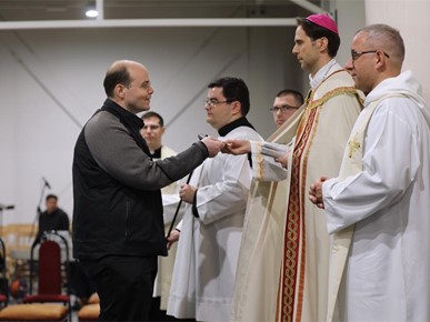 /A/2026/3/F/260326 Susret s katekumenima (11).JPG