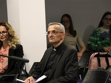 /A/2026/3/F/Na HKS-u održana četvrta teološka tribina Unicath dijalozi (5).jpg